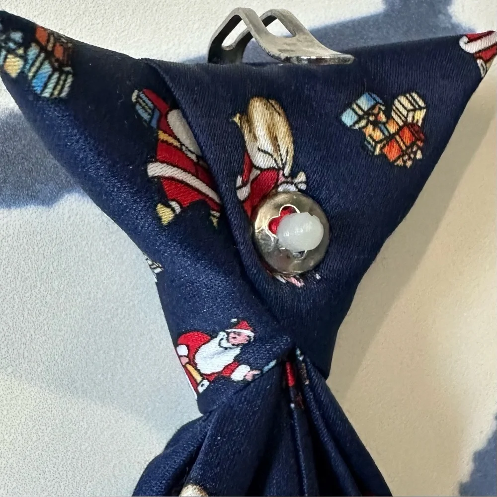 Boys clip-on Christmas tie
